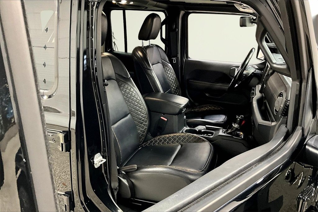 Used 2022 Jeep Wrangler Unlimited Sahara image 28