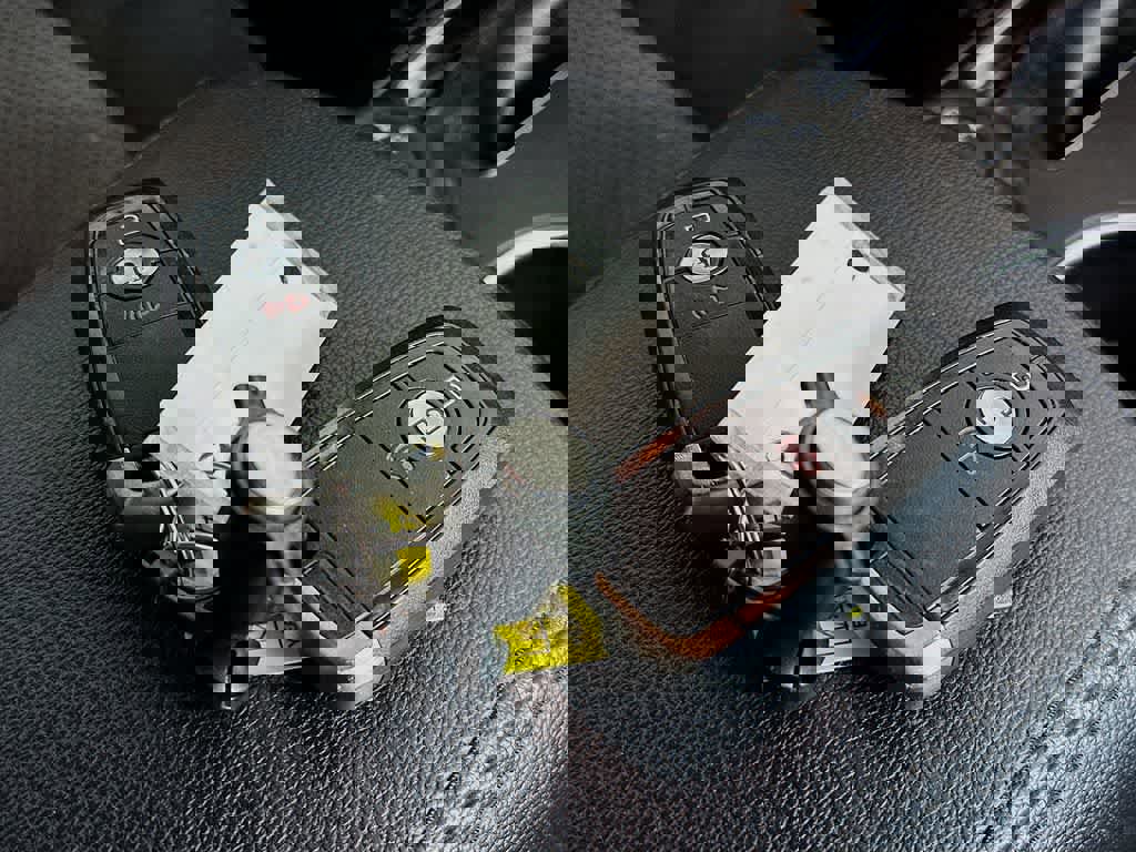 Used 2019 Ford Explorer XLT image 22