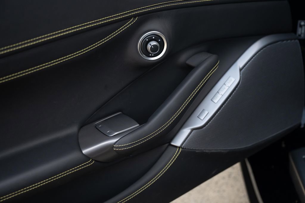 Used 2023 Ferrari Portofino M image 32