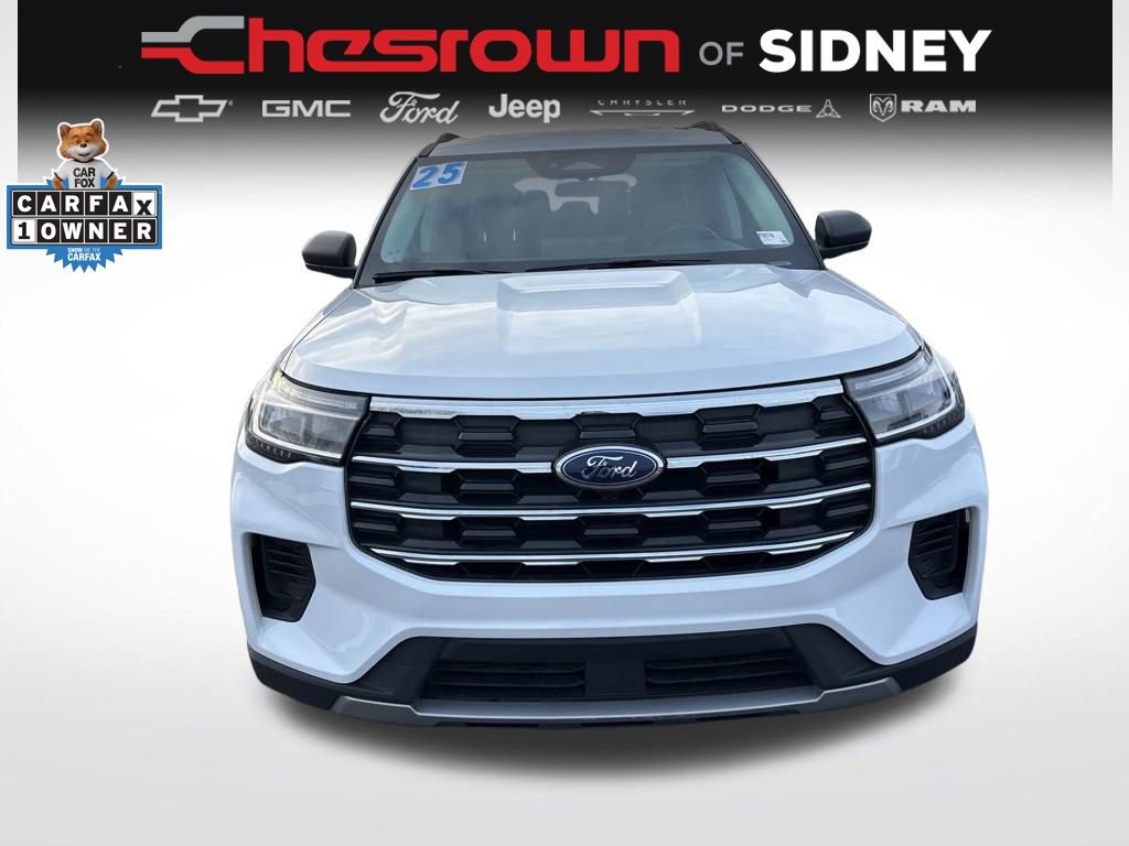 Used 2025 Ford Explorer Active AWD/4WD image 8