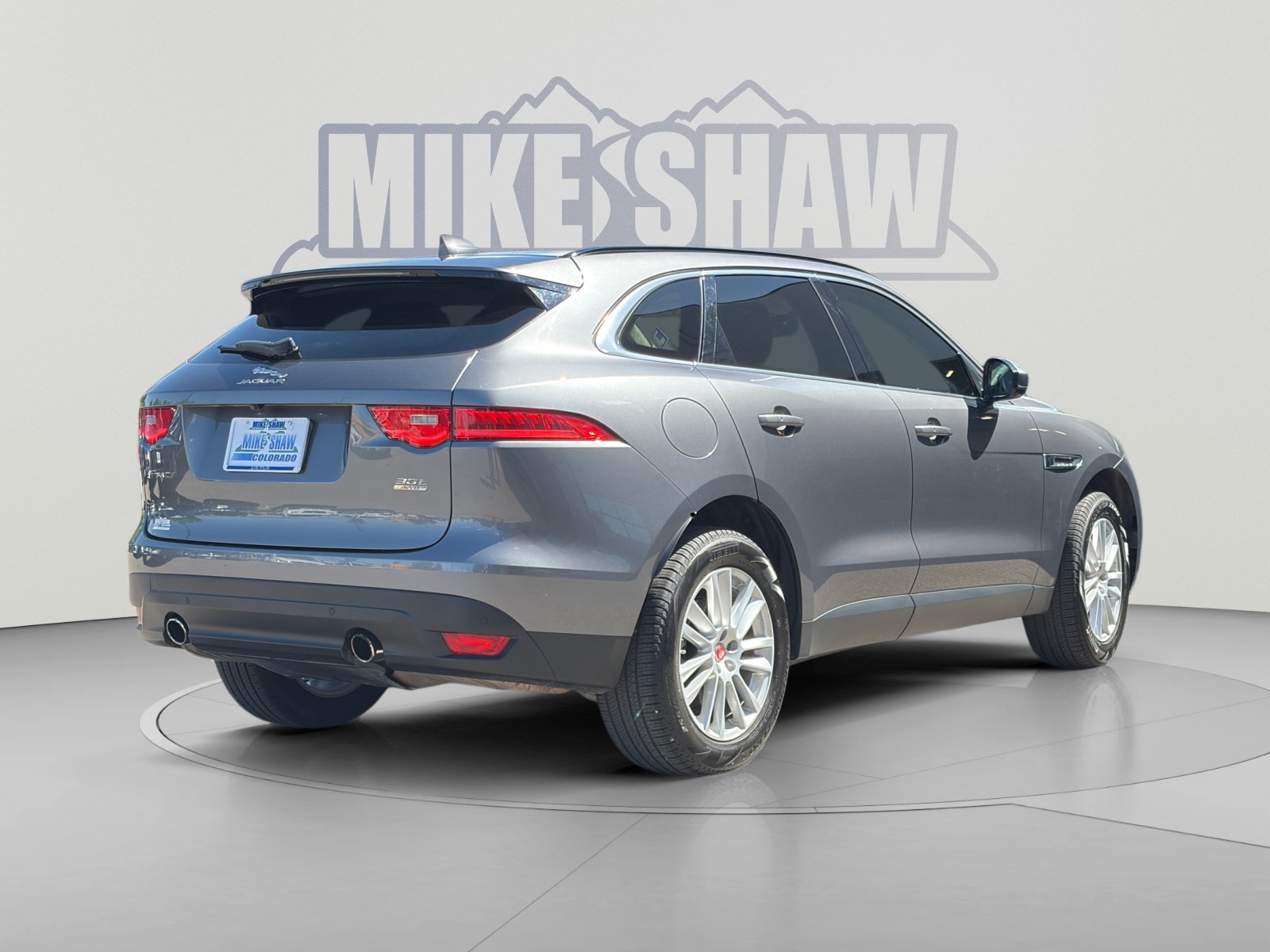 Used 2019 Jaguar F-PACE Prestige AWD/4WD image 5