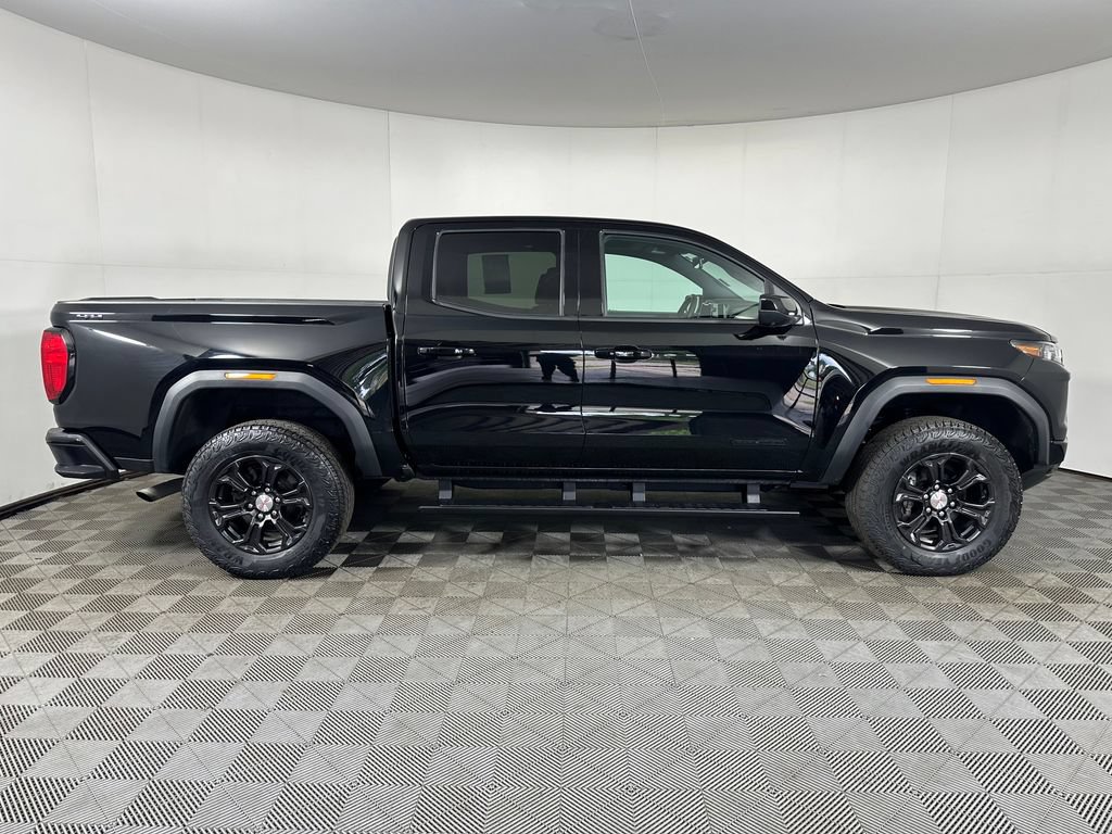 Used 2024 GMC Canyon Elevation w/ Convenience Package AWD/4WD image 6
