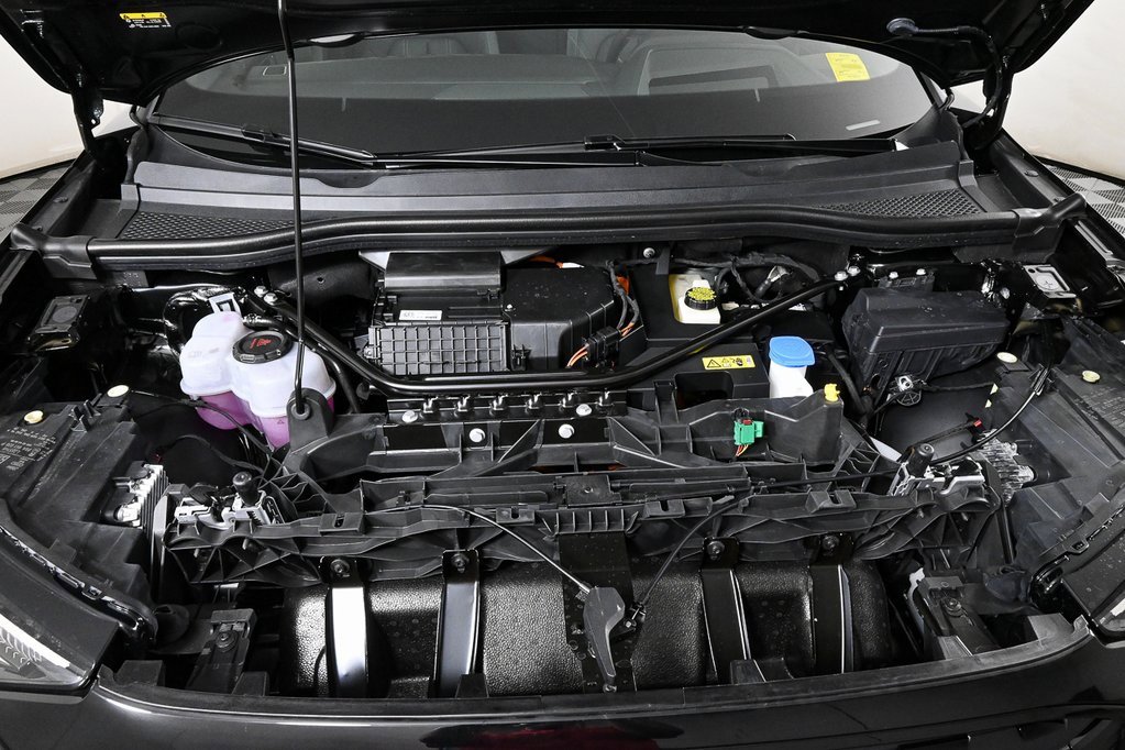 New 2025 Audi Q4 e-tron Prestige image 34