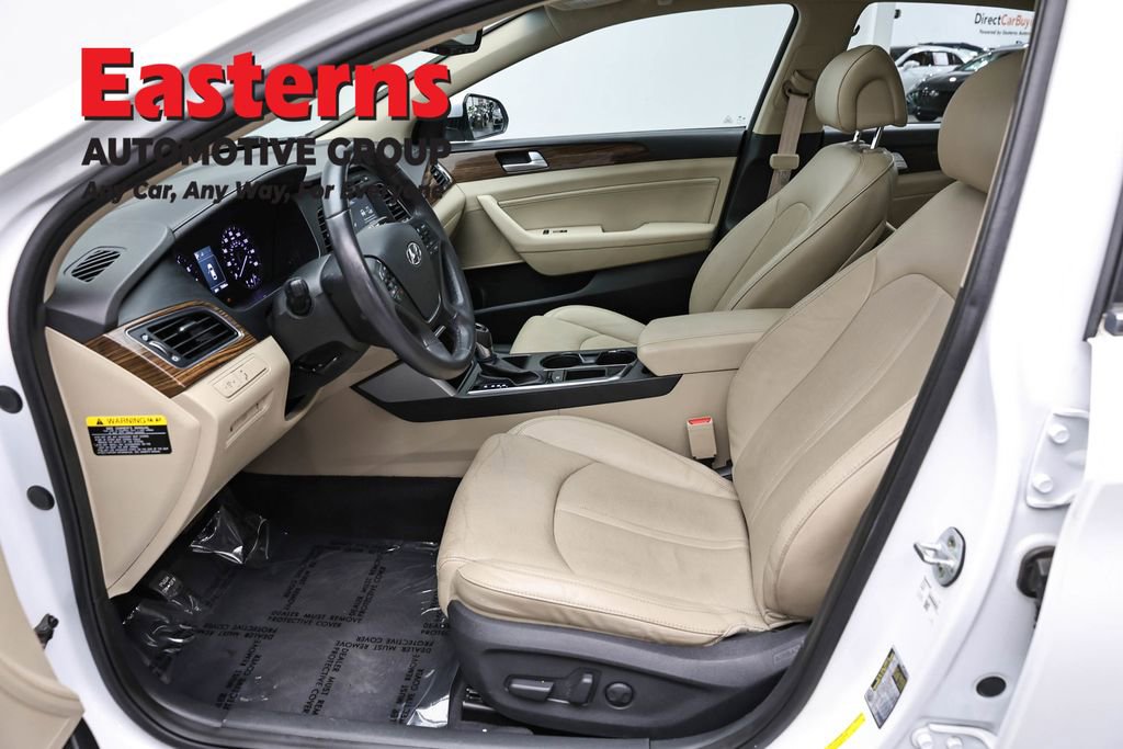 Used 2016 Hyundai Sonata Limited w/ Cargo Package FWD image 14