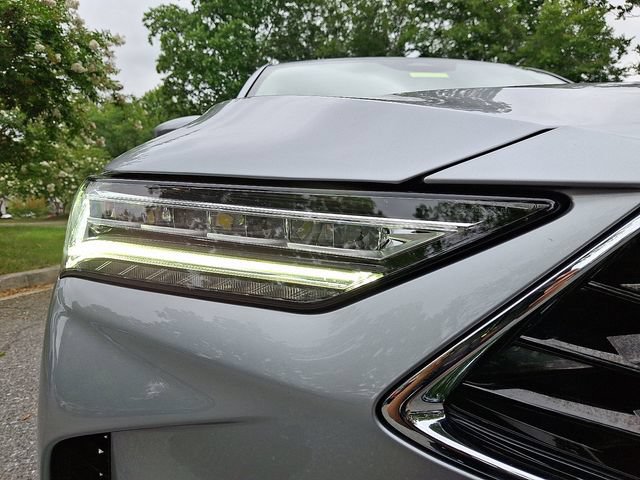 Certified 2025 Acura MDX SH-AWD image 9