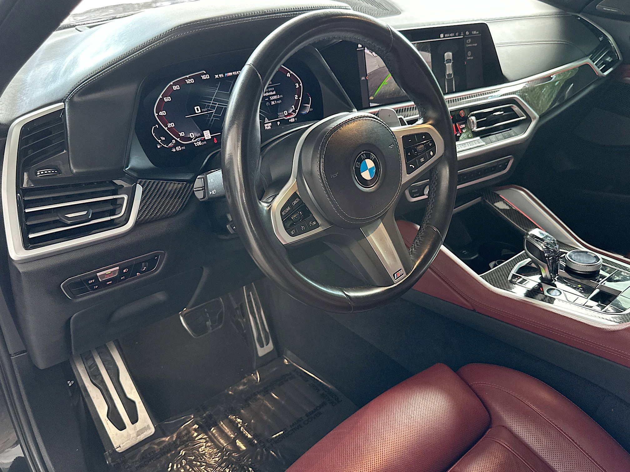 Used 2022 BMW X6 M50i w/ Premium Package image 9