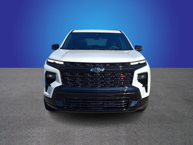 Used 2024 Chevrolet Traverse RS FWD image 2
