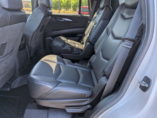 Used 2020 Cadillac Escalade Platinum AWD/4WD image 32