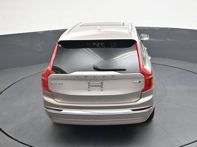 Used 2024 Volvo XC90 B5 Core AWD/4WD image 25