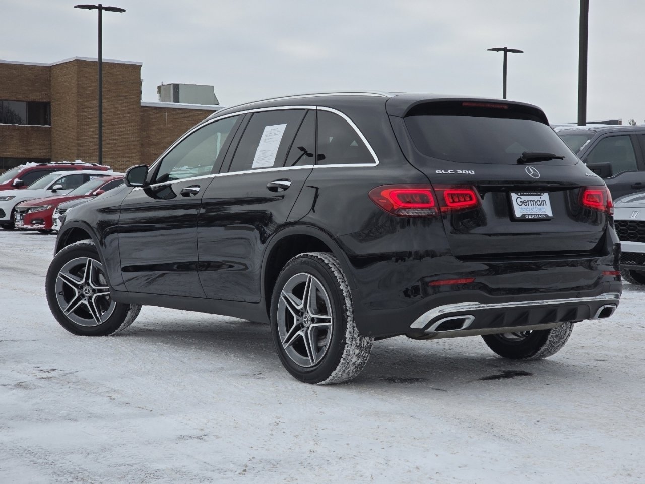 Used 2022 Mercedes-Benz GLC 300 4MATIC SUV image 17
