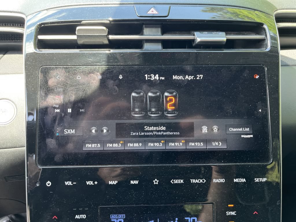 Used 2023 Hyundai Tucson Limited AWD/4WD image 15