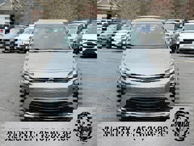 New 2027 Chevrolet Bolt LT w/ Comfort Package image 8