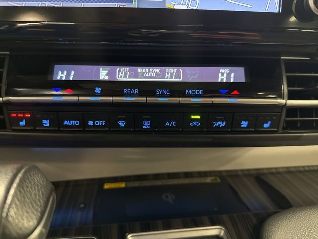 Certified 2024 Toyota Sienna Limited image 20