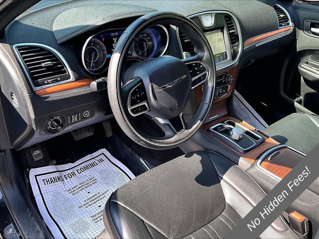 Used 2017 Chrysler 300 C Platinum AWD/4WD image 11