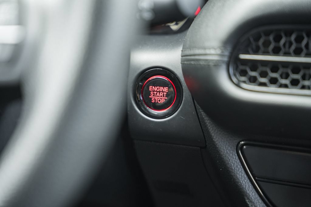 Used 2024 Honda HR-V LX image 24