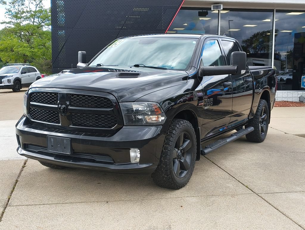 Used 2019 RAM 1500 Express w/ Wheel & Sound Group AWD/4WD image 1
