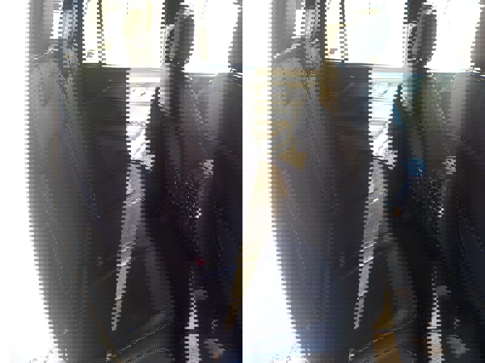 Used 2024 Jeep Grand Cherokee Altitude image 11