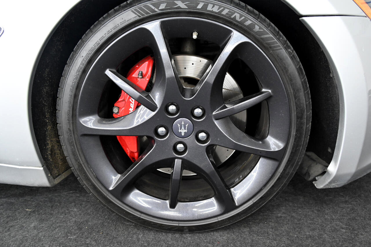 Used 2014 Maserati GranTurismo Sport image 44