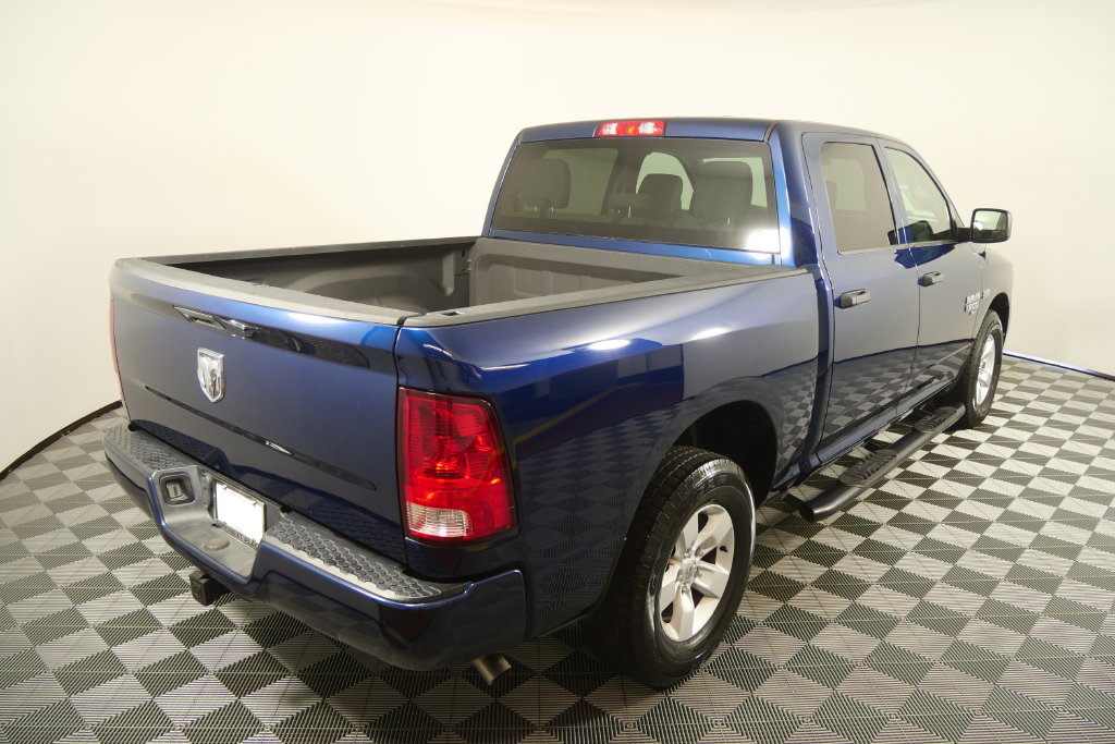 Used 2020 RAM 1500 Express RWD image 5