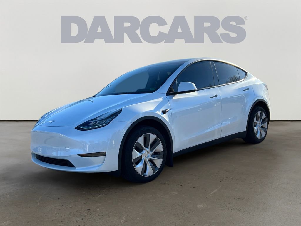 Used 2023 Tesla Model Y Long Range image 2