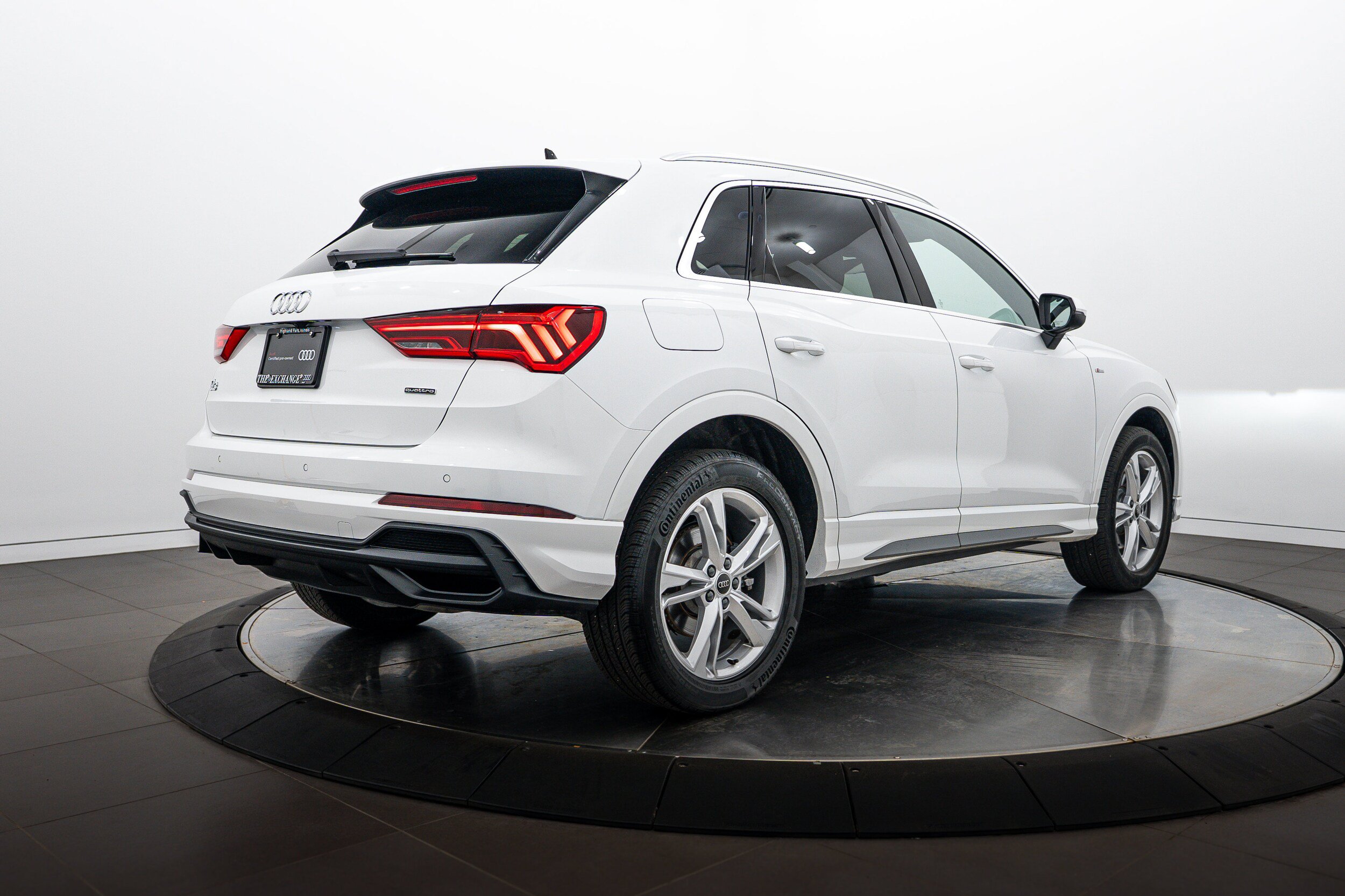 Certified 2023 Audi Q3 2.0T Premium Plus w/ Premium Plus Package AWD/4WD image 4