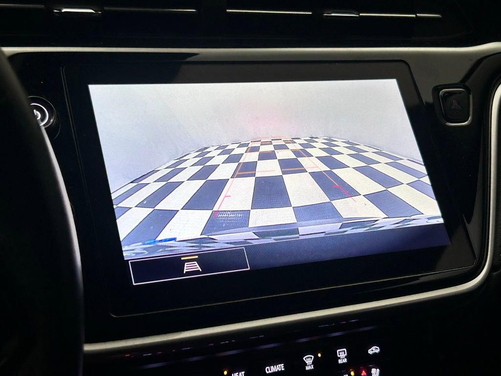 Used 2022 Chevrolet Bolt EUV LT w/ Convenience Package image 19