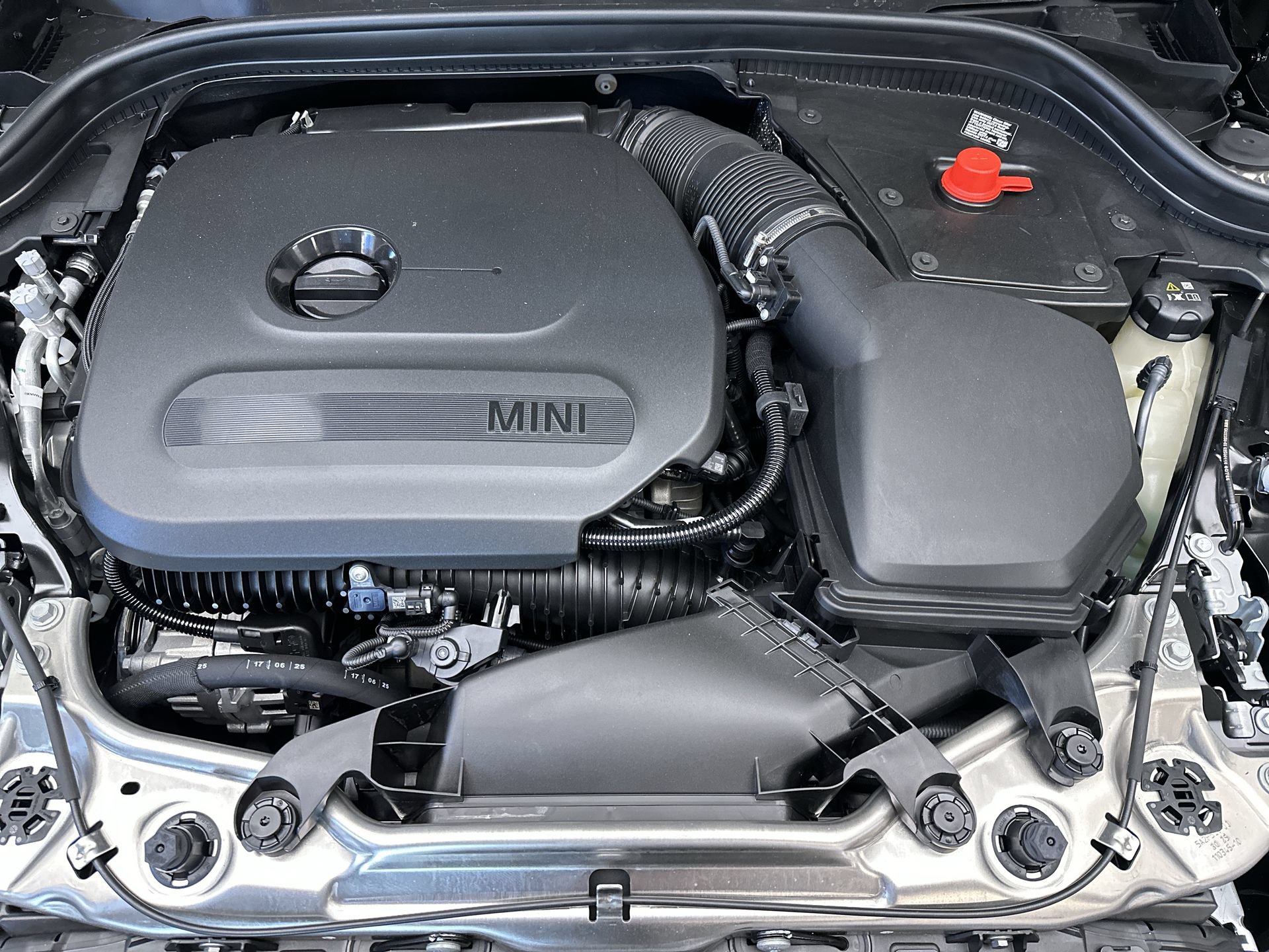 Used 2026 MINI Cooper S FWD image 27