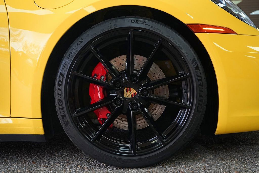 Used 2022 Porsche 911 Carrera S image 39