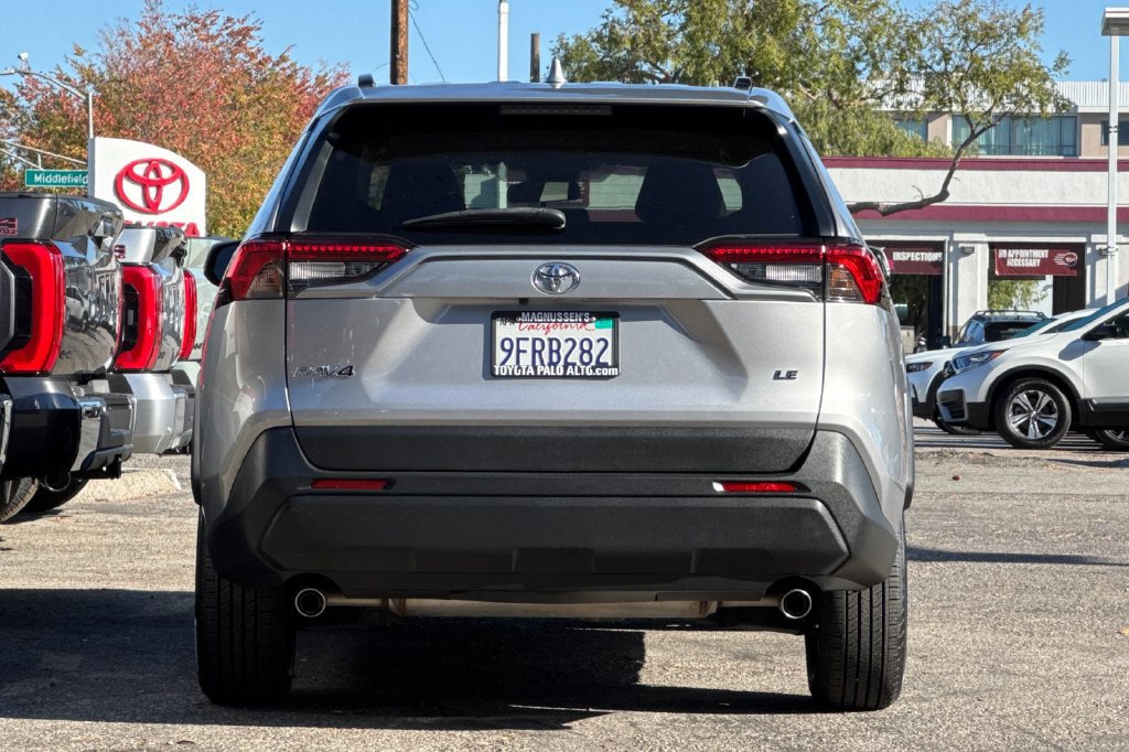 Certified 2020 Toyota RAV4 LE w/ Carpet Mat Package FWD image 4