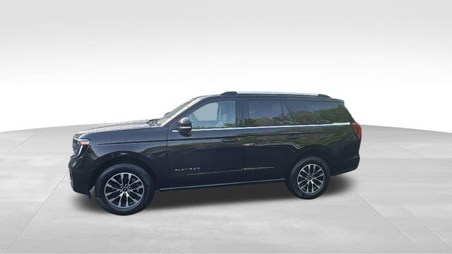 Used 2025 Ford Expedition Platinum AWD/4WD image 4