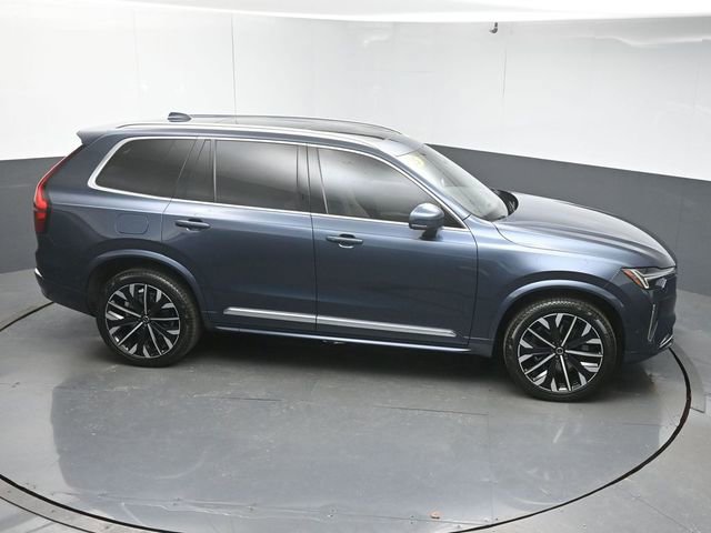 Used 2025 Volvo XC90 B5 Plus w/ Protection Package image 50