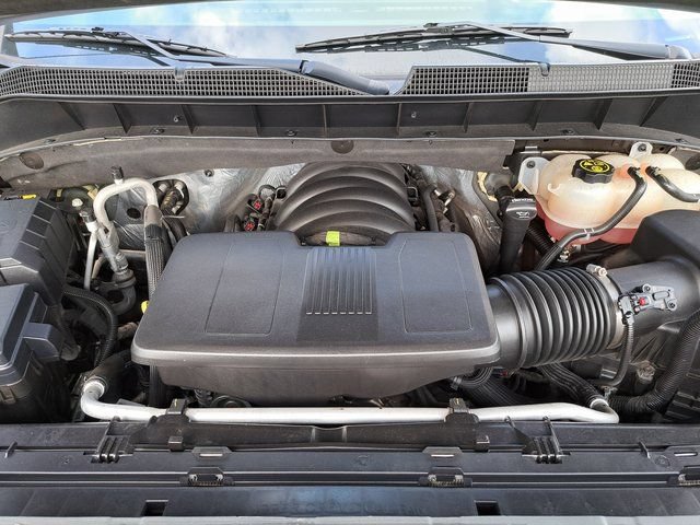 Used 2023 Chevrolet Silverado 1500 LTZ AWD/4WD image 26