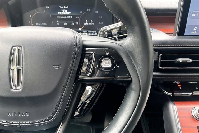 Used 2022 Lincoln Aviator Reserve w/ Equipment Group 201A image 12