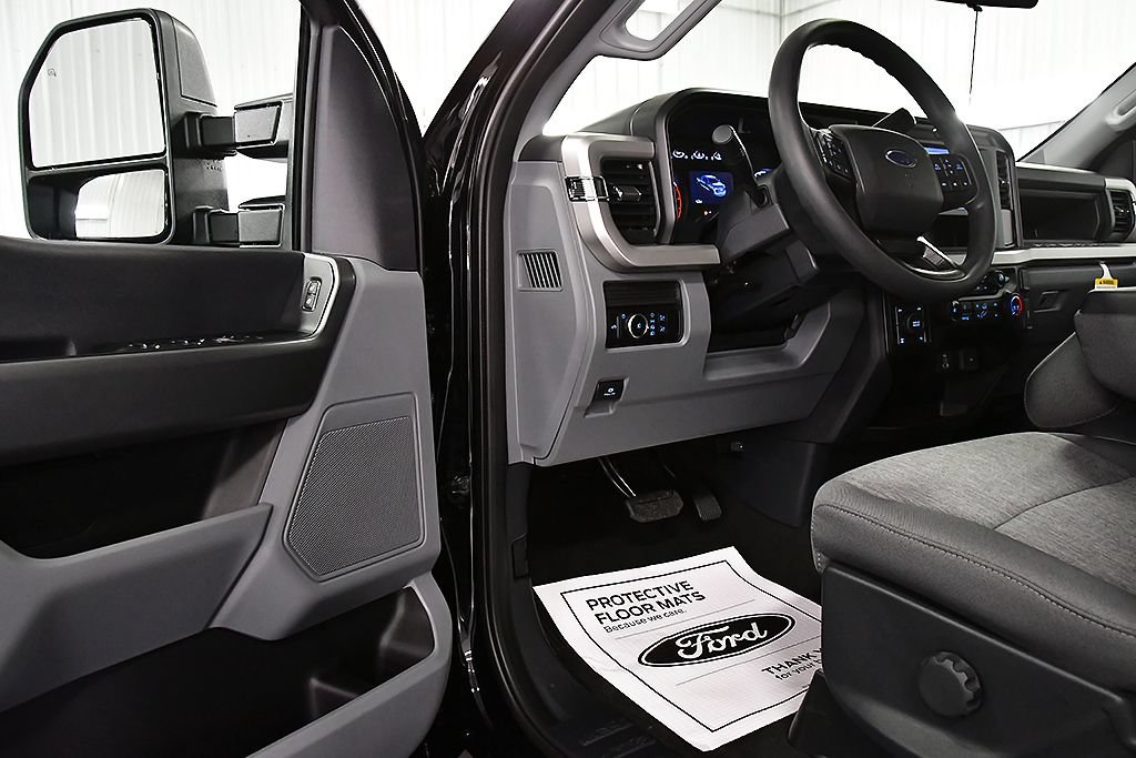 New 2026 Ford F350 XL w/ STX Appearance Package AWD/4WD image 15