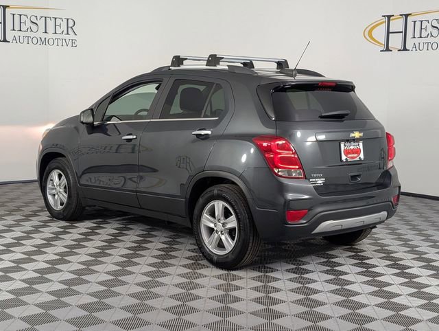 Used 2019 Chevrolet Trax LT w/ LT Convenience Package image 5