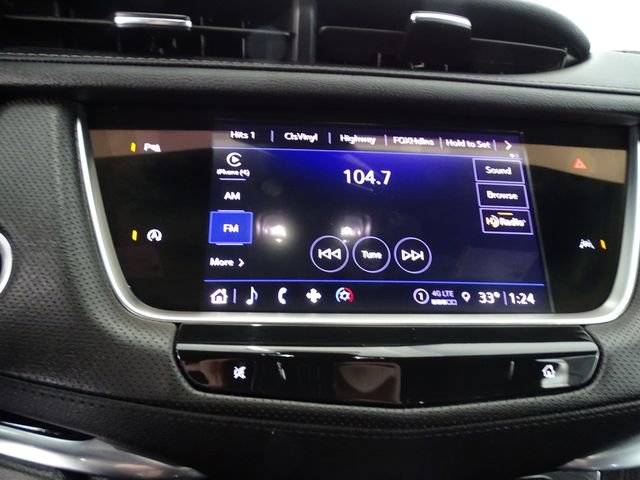 Used 2024 Cadillac XT6 Luxury w/ LPO, Floor Liner Package image 14