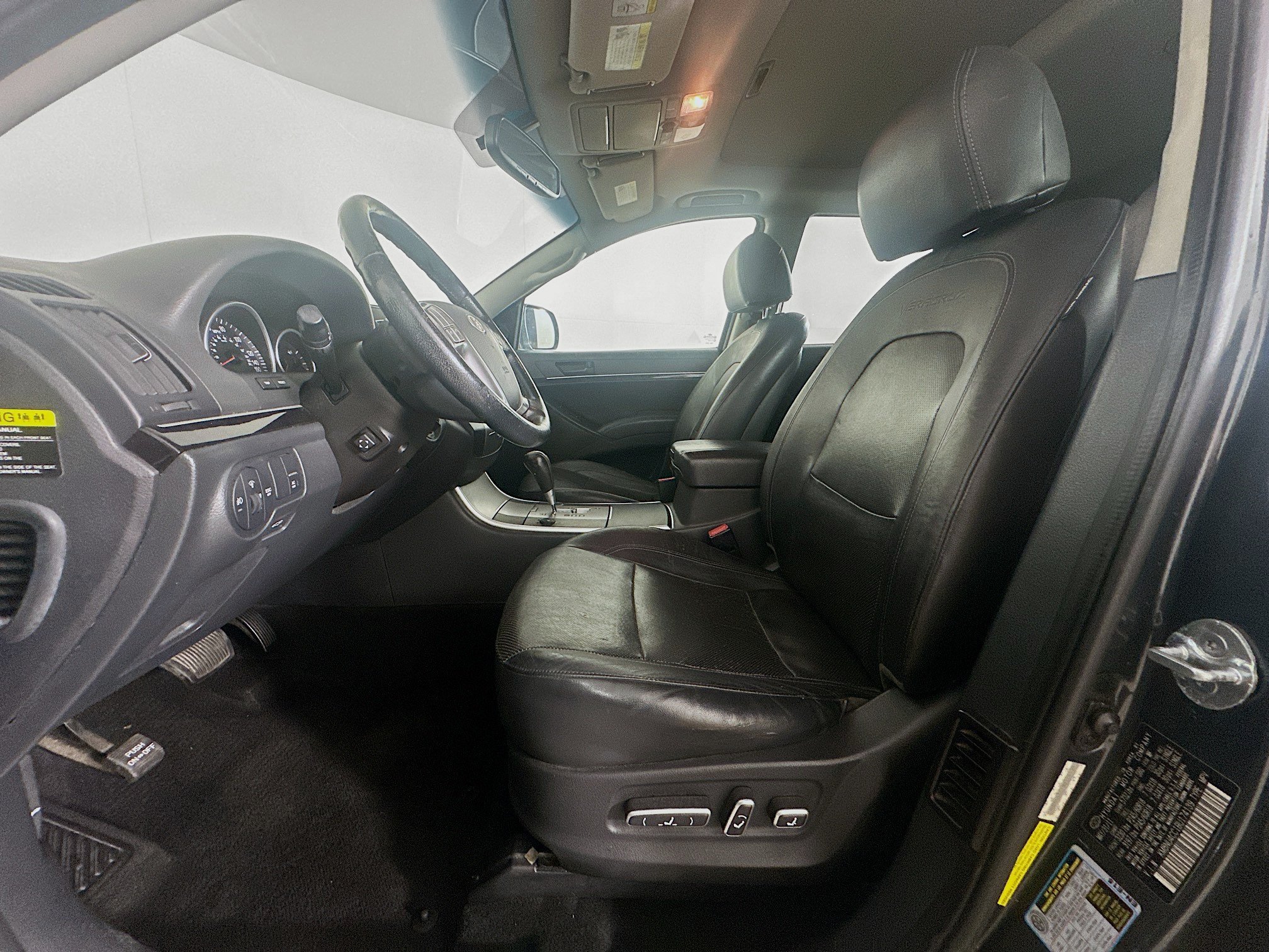 Used 2011 Hyundai Veracruz Limited FWD image 13
