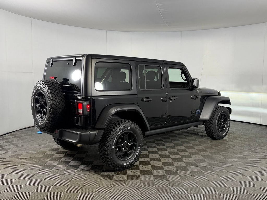 Used 2023 Jeep Wrangler Unlimited w/ 8.4" Radio Group AWD/4WD image 6