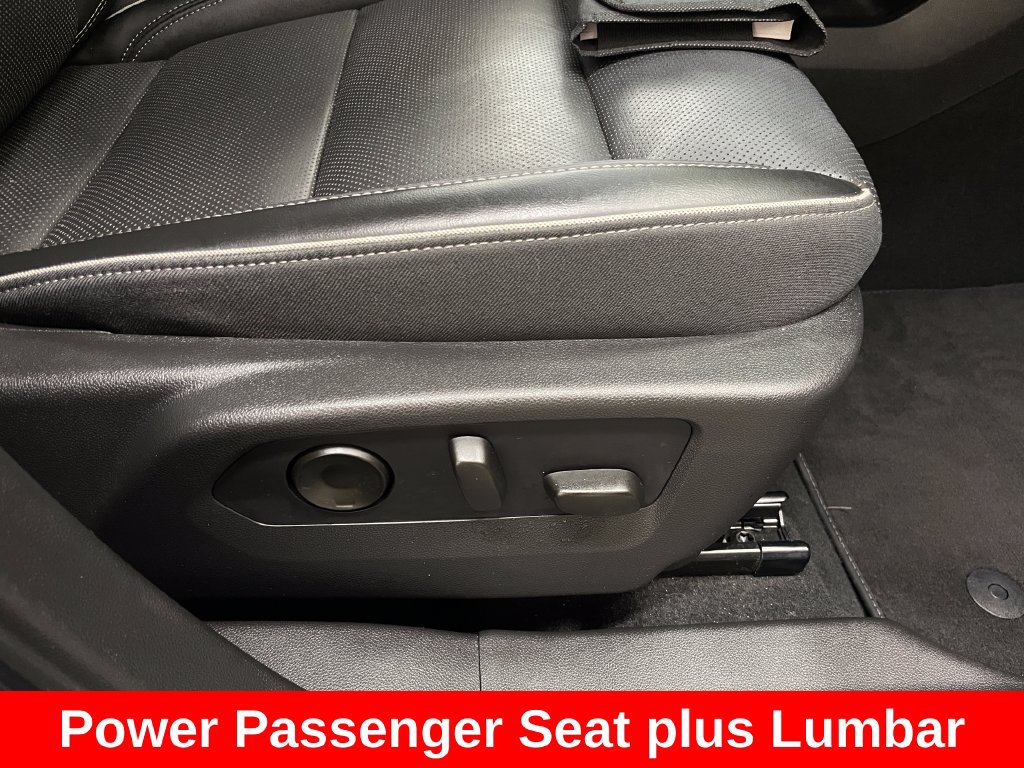 Certified 2021 Buick Envision Essence w/ Technology Package I AWD/4WD image 13