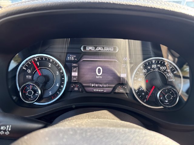 Used 2021 RAM 1500 Laramie AWD/4WD image 13