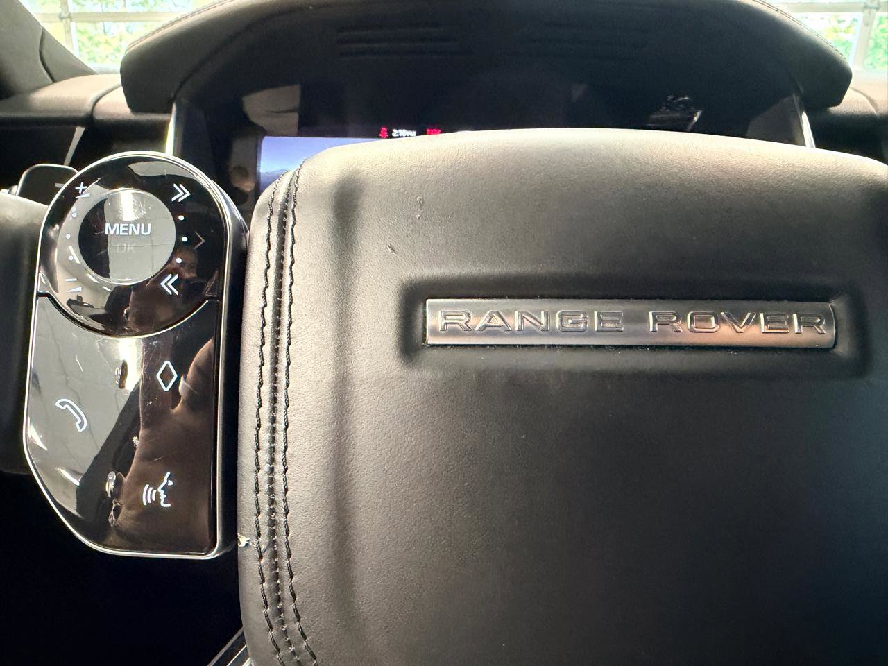 Used 2019 Land Rover Range Rover HSE AWD/4WD image 39