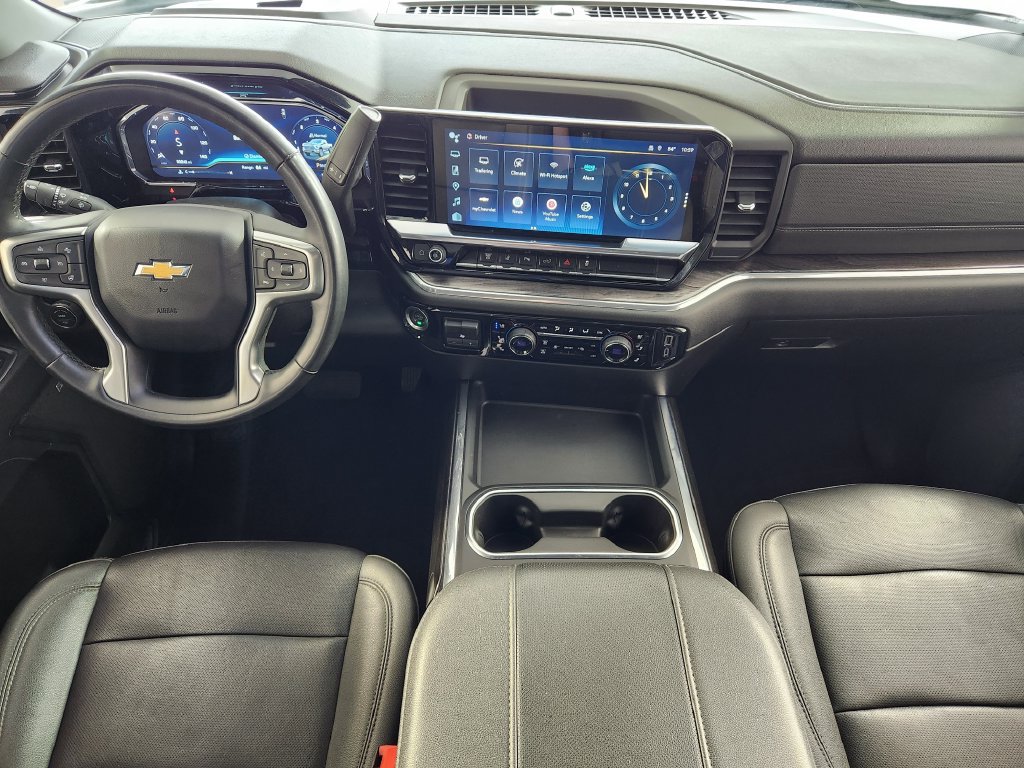 Used 2024 Chevrolet Silverado 3500 LTZ w/ LTZ Plus Package AWD/4WD image 15