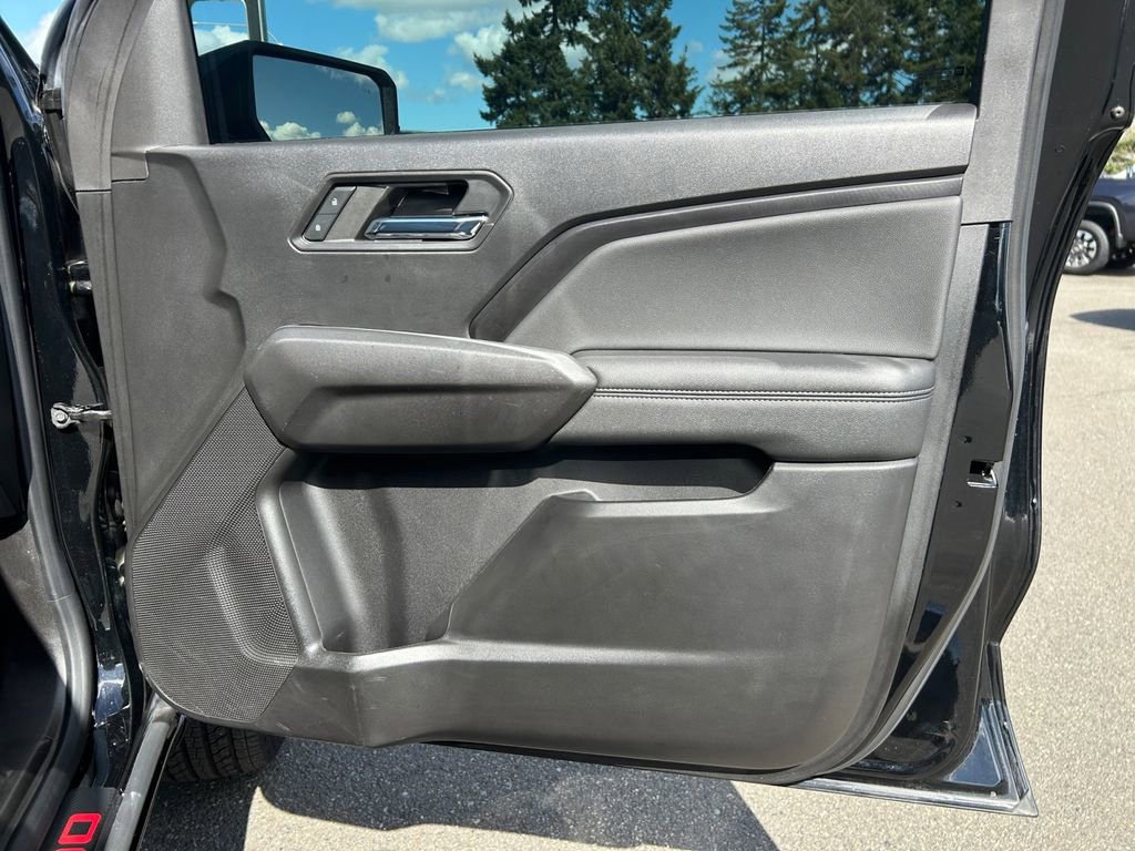 Used 2023 Chevrolet Colorado LT w/ LT Convenience Package AWD/4WD image 25