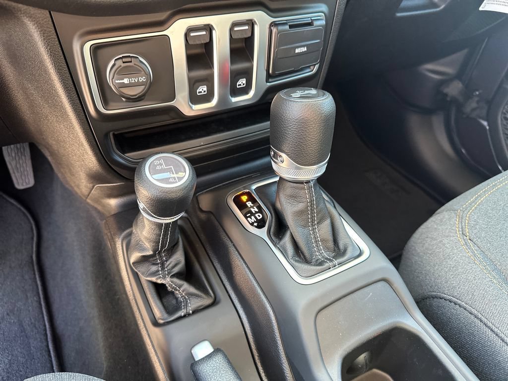 New 2026 Jeep Wrangler Sport AWD/4WD image 31