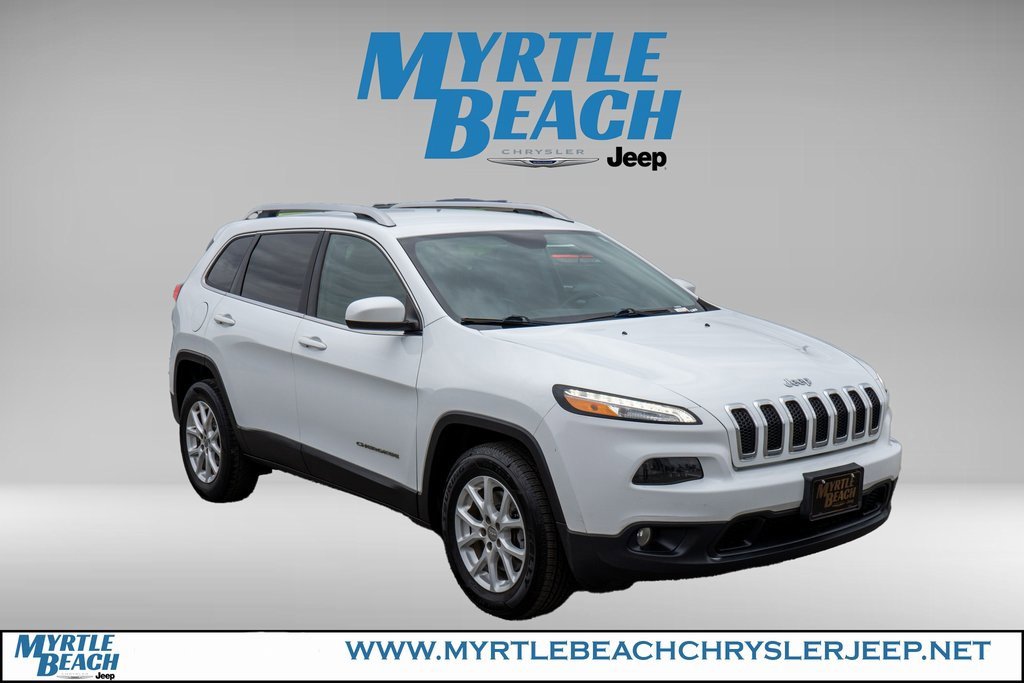 Used 2017 Jeep Cherokee Latitude w/ True North Edition image 8