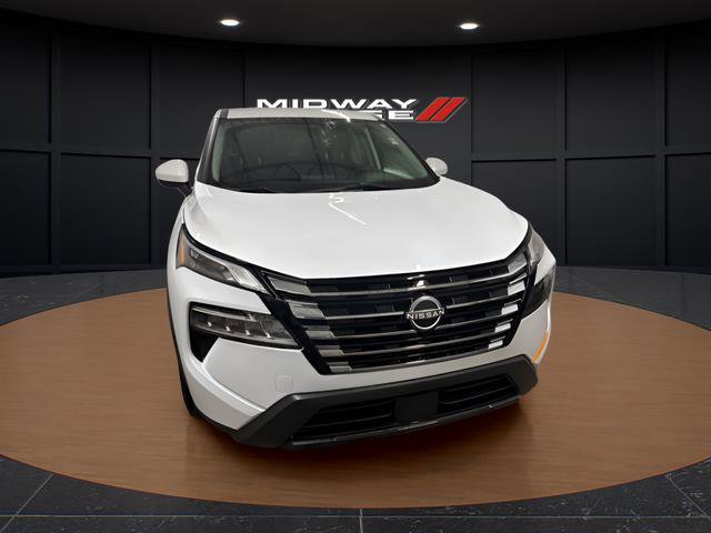 Used 2024 Nissan Rogue SV FWD image 5