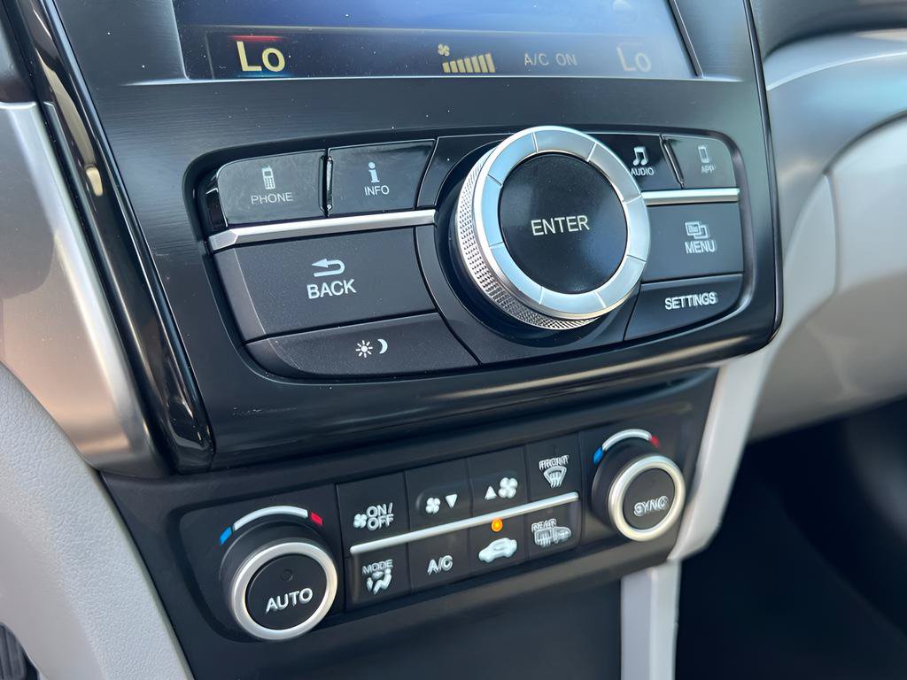 Used 2016 Acura ILX FWD image 71