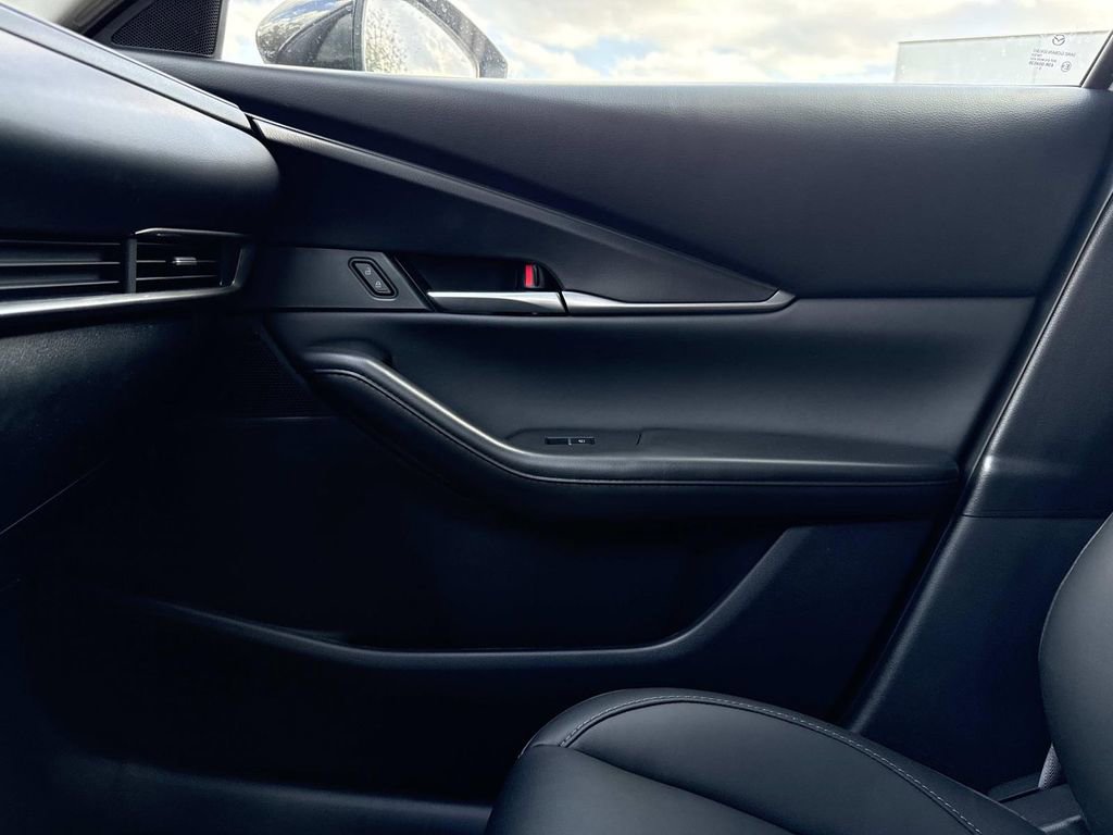 New 2026 MAZDA CX-30 AWD 2.5 S w/ Select Sport Pkg image 30