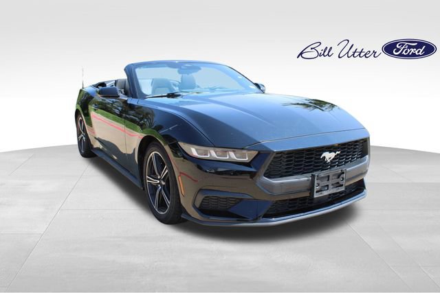 Certified 2024 Ford Mustang Convertible image 3