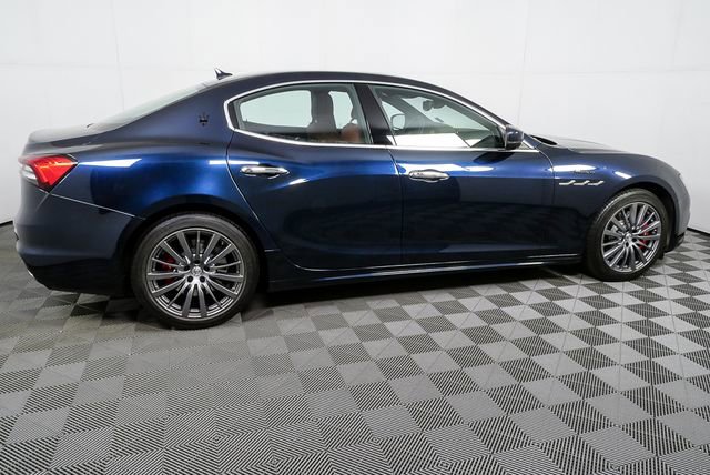 Used 2023 Maserati Ghibli Modena RWD image 27
